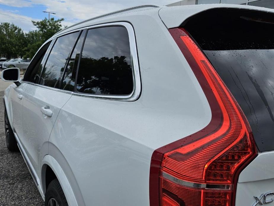 new 2025 Volvo XC90 car, priced at $66,075