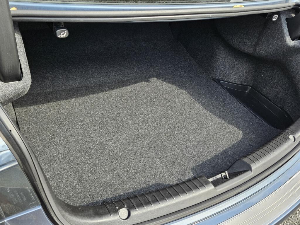 used 2016 Mazda Mazda6 car, priced at $10,995