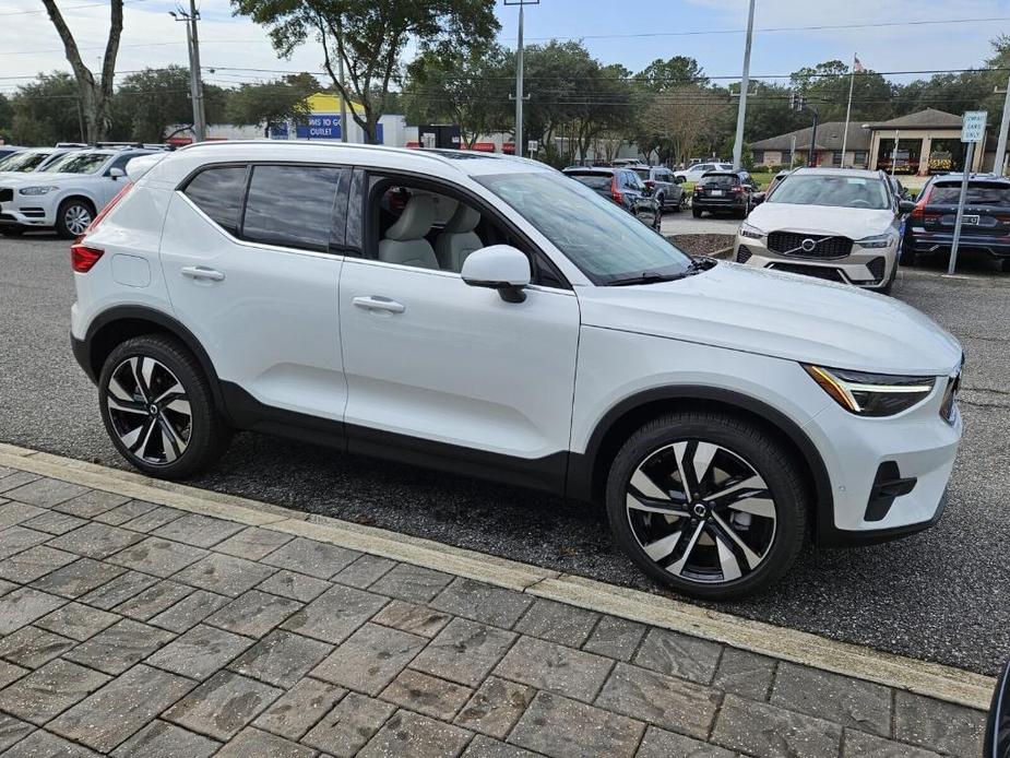 new 2025 Volvo XC40 car, priced at $50,595