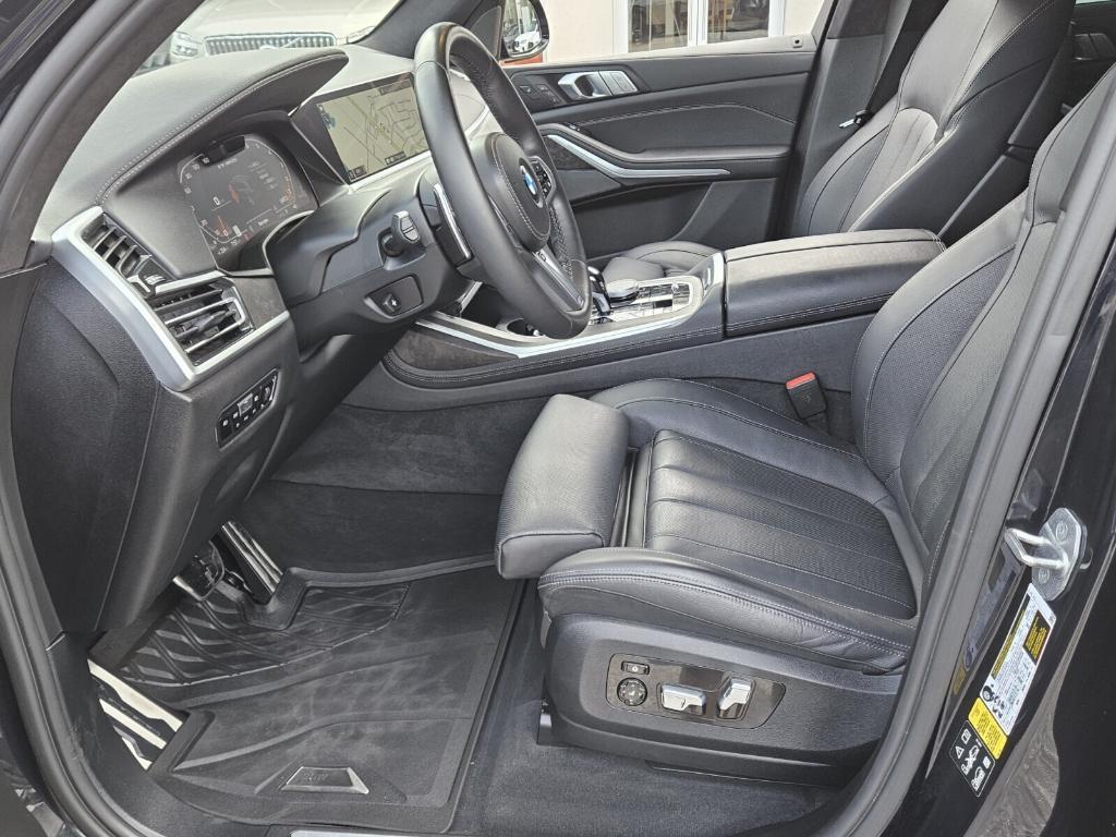 used 2022 BMW X7 car, priced at $55,495