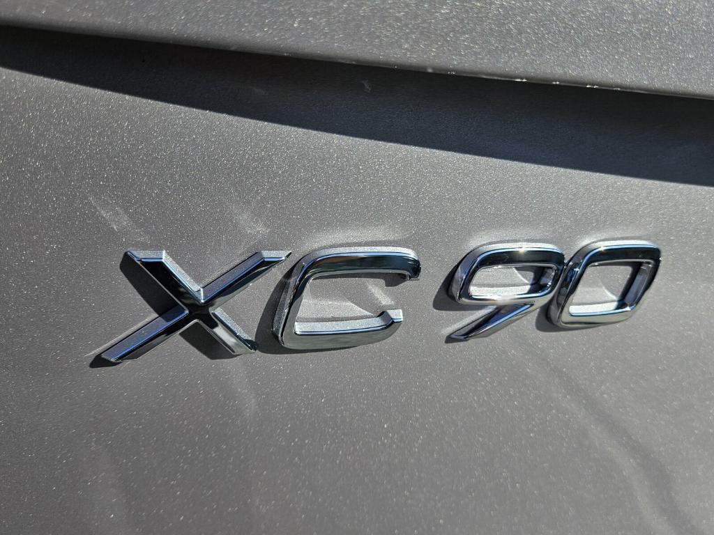 new 2026 Volvo XC90 car, priced at $71,525