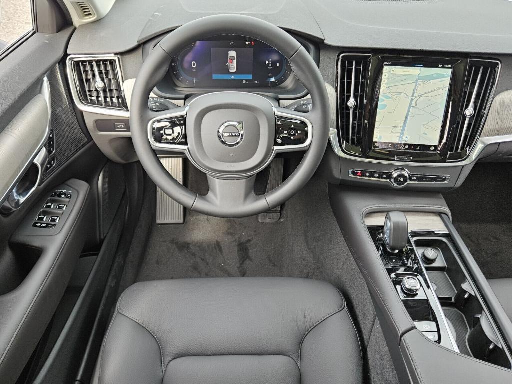 new 2025 Volvo S90 car, priced at $61,395