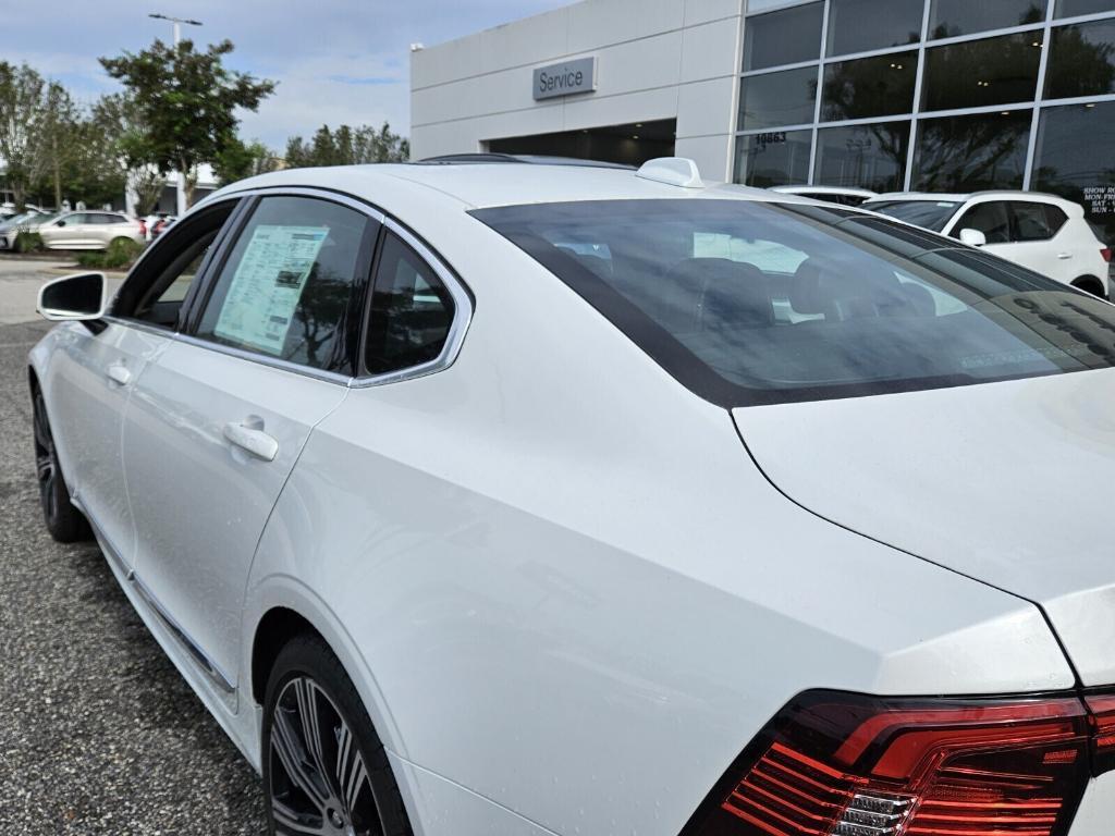 new 2025 Volvo S90 car, priced at $61,395