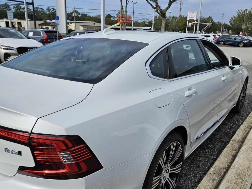 new 2025 Volvo S90 car, priced at $61,395