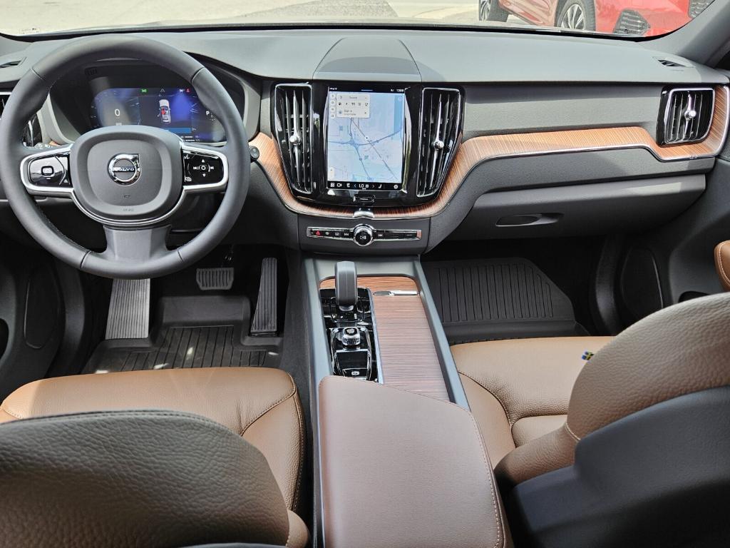 new 2025 Volvo XC60 Plug-In Hybrid car, priced at $66,260