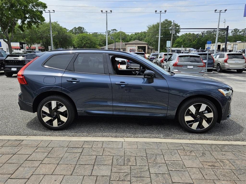 new 2025 Volvo XC60 Plug-In Hybrid car, priced at $66,260