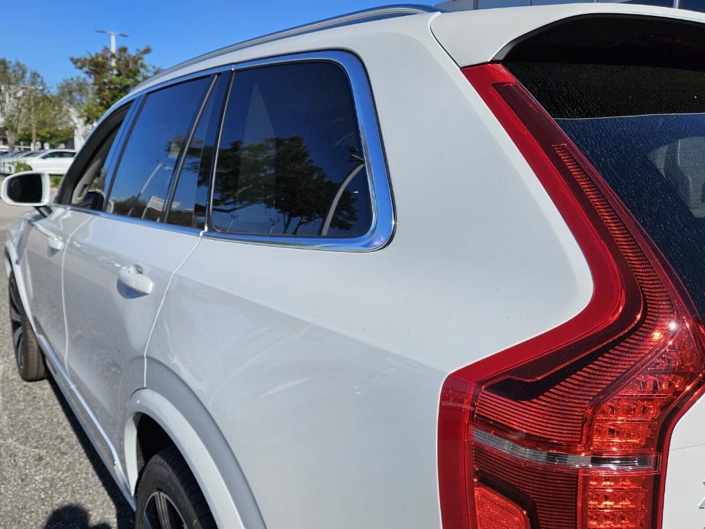 new 2025 Volvo XC90 car, priced at $68,065