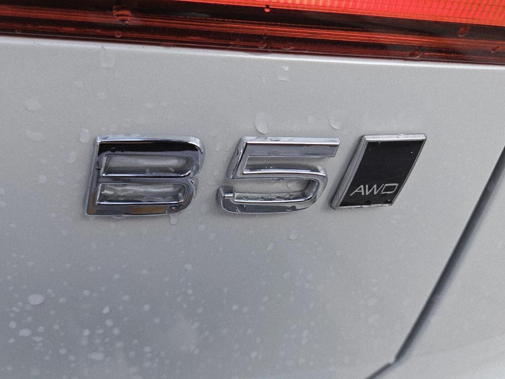 used 2024 Volvo XC60 car, priced at $35,495