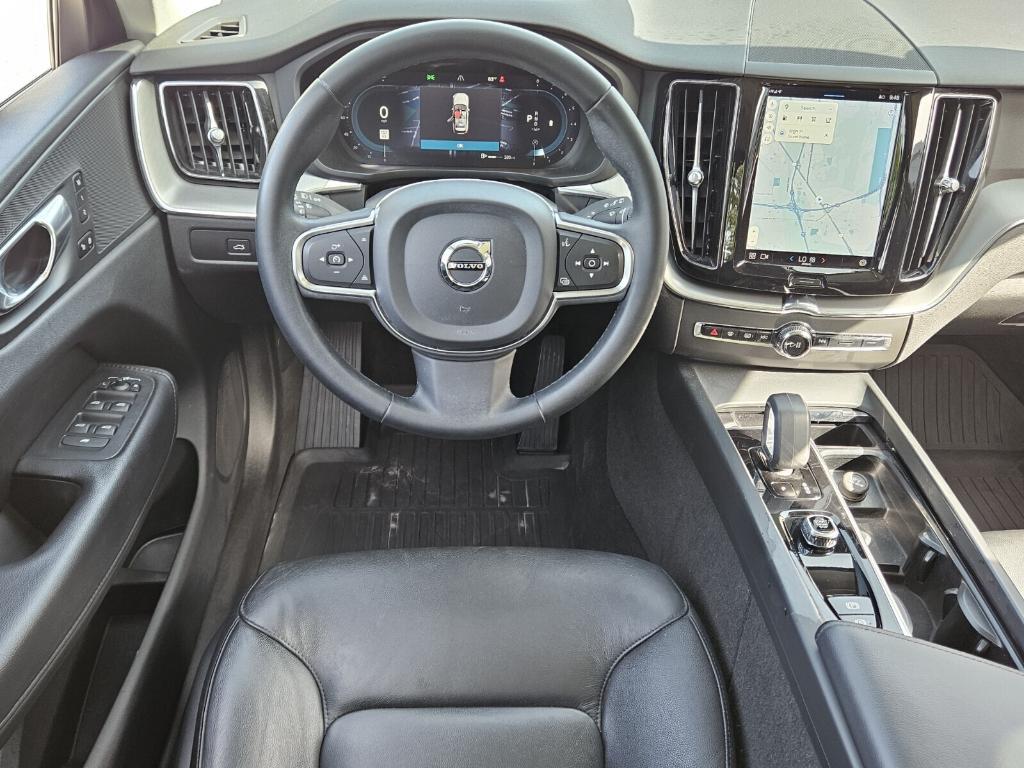 used 2023 Volvo XC60 car, priced at $34,990