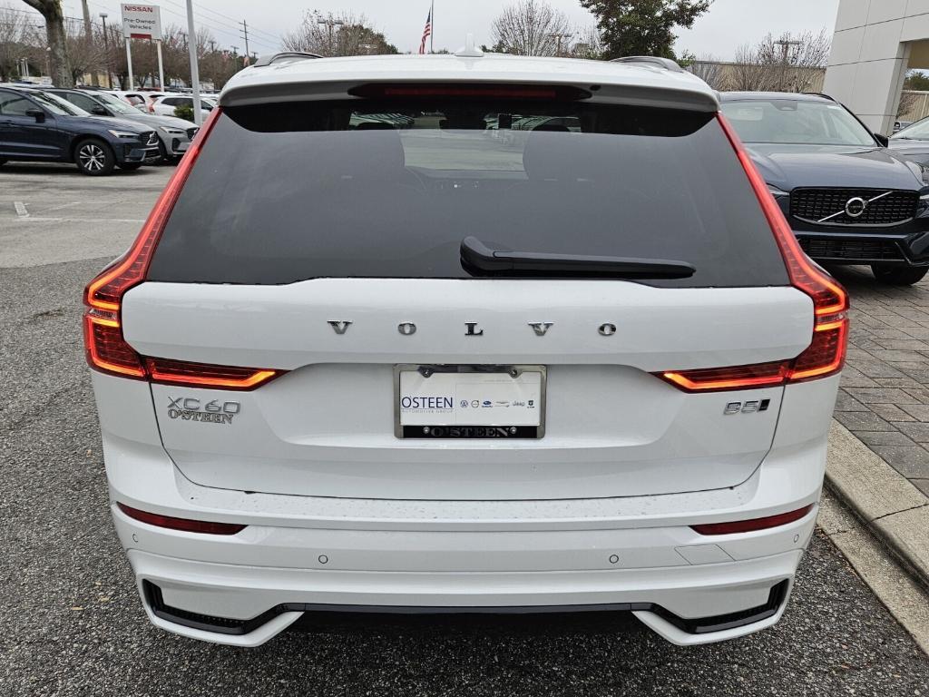 new 2025 Volvo XC60 car, priced at $48,345