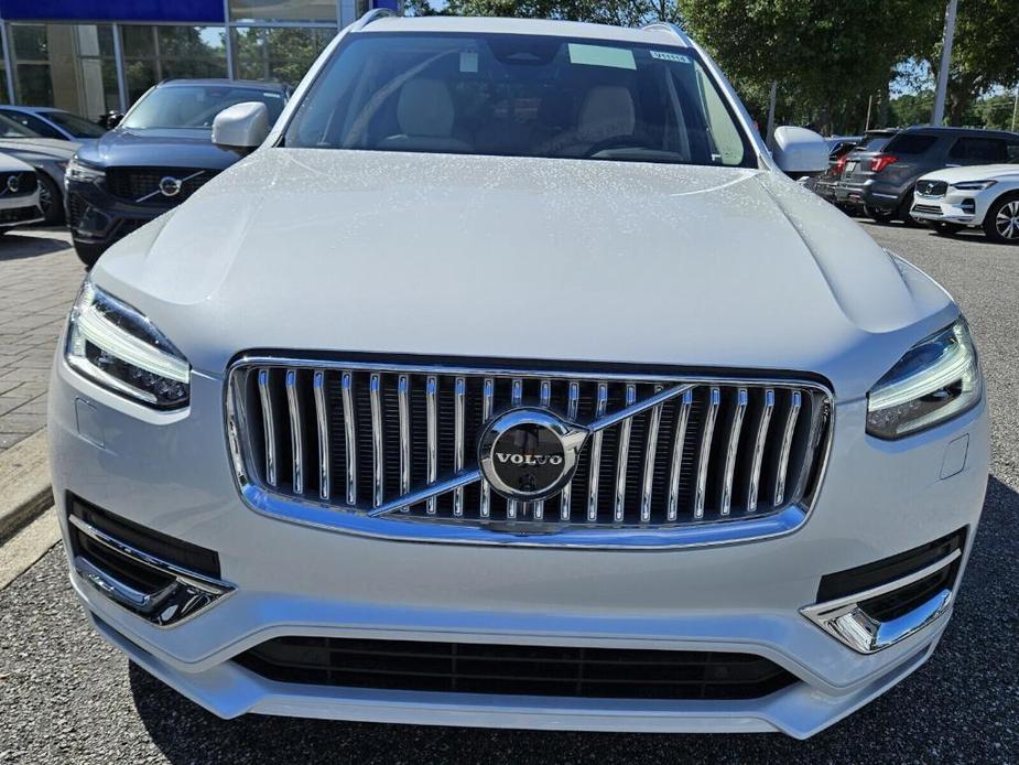 new 2025 Volvo XC90 car, priced at $75,965