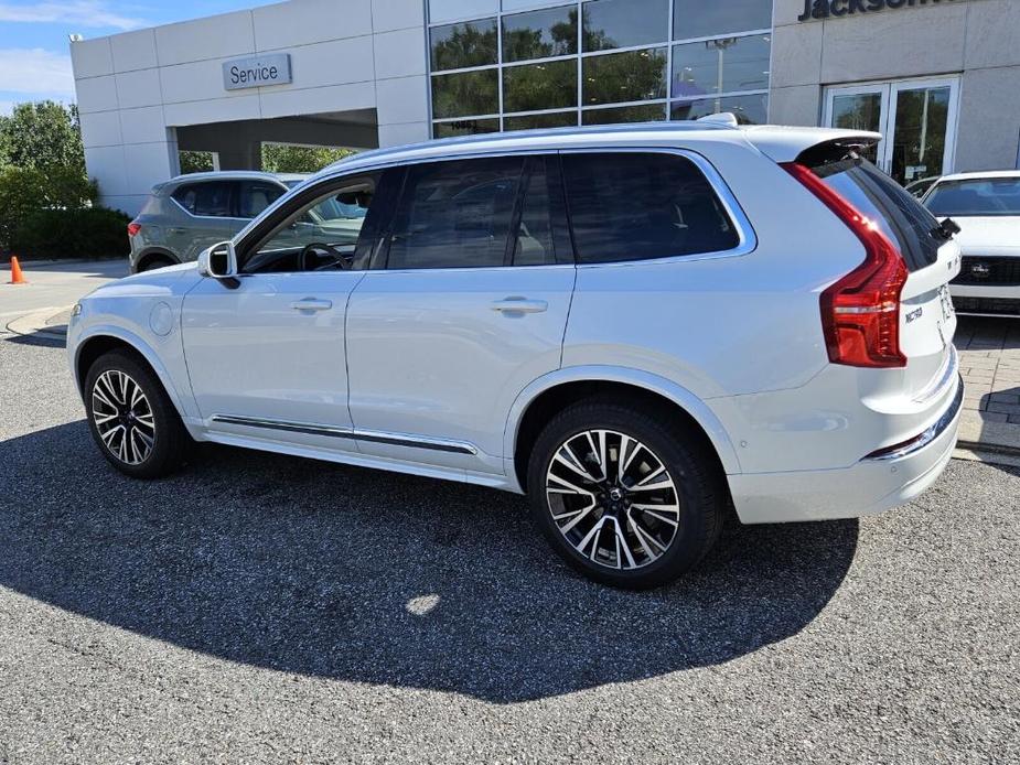 new 2025 Volvo XC90 car, priced at $75,965