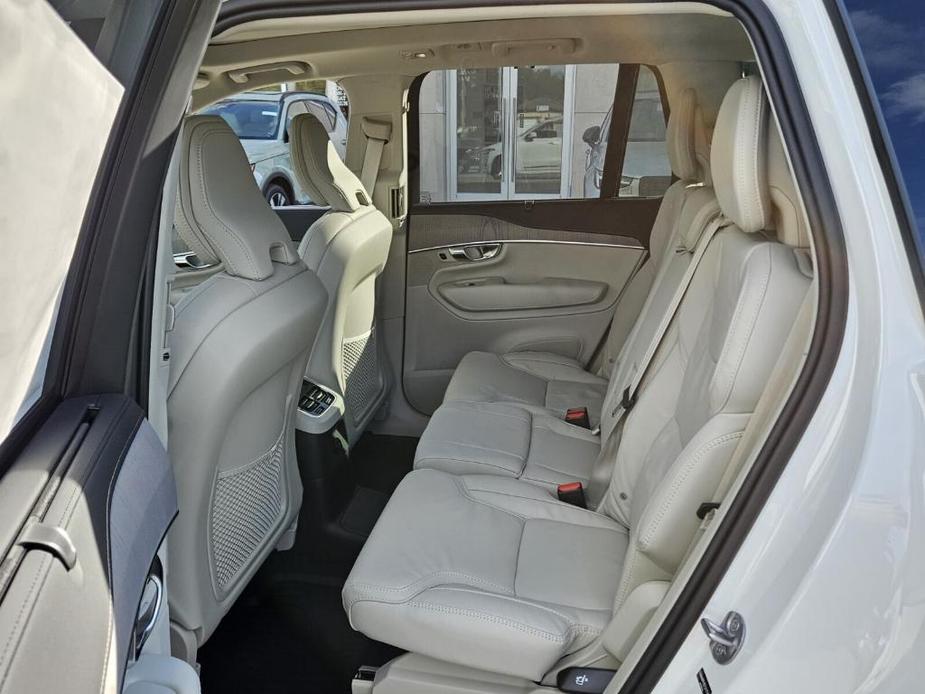 new 2025 Volvo XC90 car, priced at $81,765