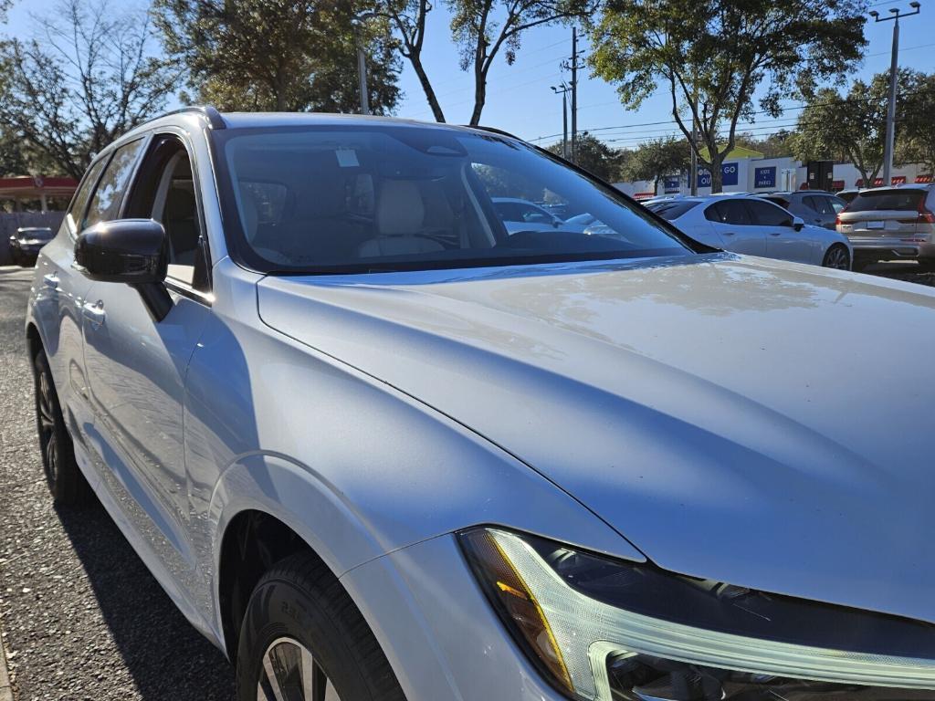 new 2025 Volvo XC60 car, priced at $49,525