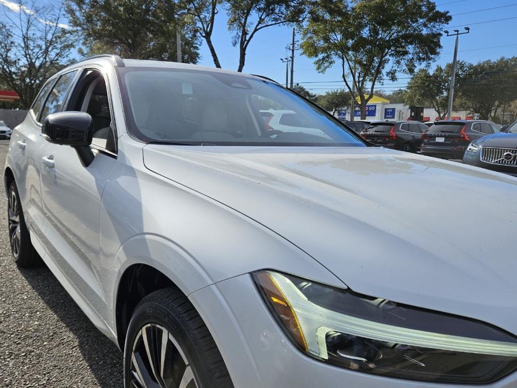 new 2025 Volvo XC60 car, priced at $54,585