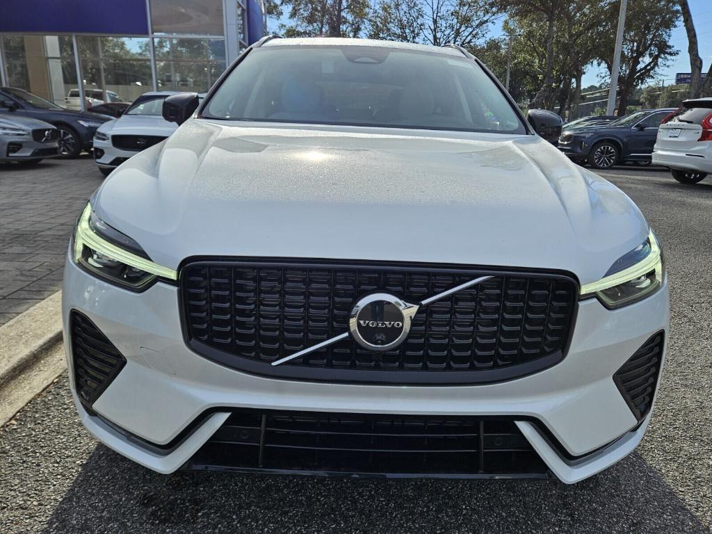 new 2025 Volvo XC60 car, priced at $54,585