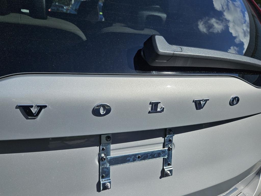 new 2025 Volvo XC90 Plug-In Hybrid car, priced at $78,805