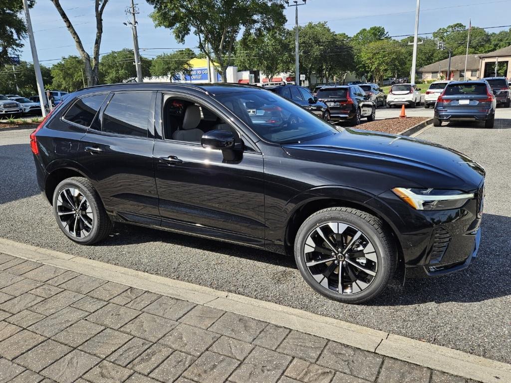 new 2026 Volvo XC60 car, priced at $58,785