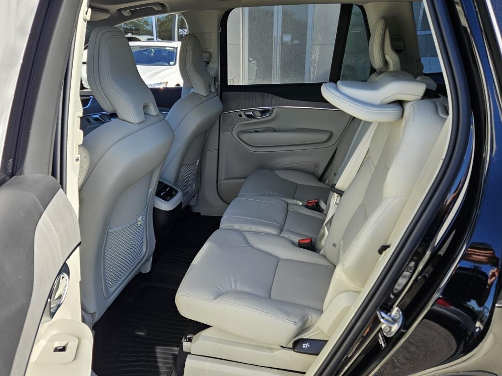 new 2025 Volvo XC90 car, priced at $67,265