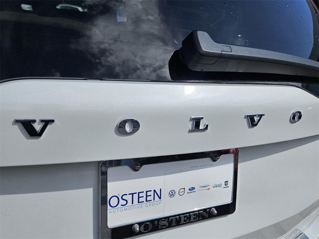 new 2025 Volvo XC90 Plug-In Hybrid car, priced at $78,805