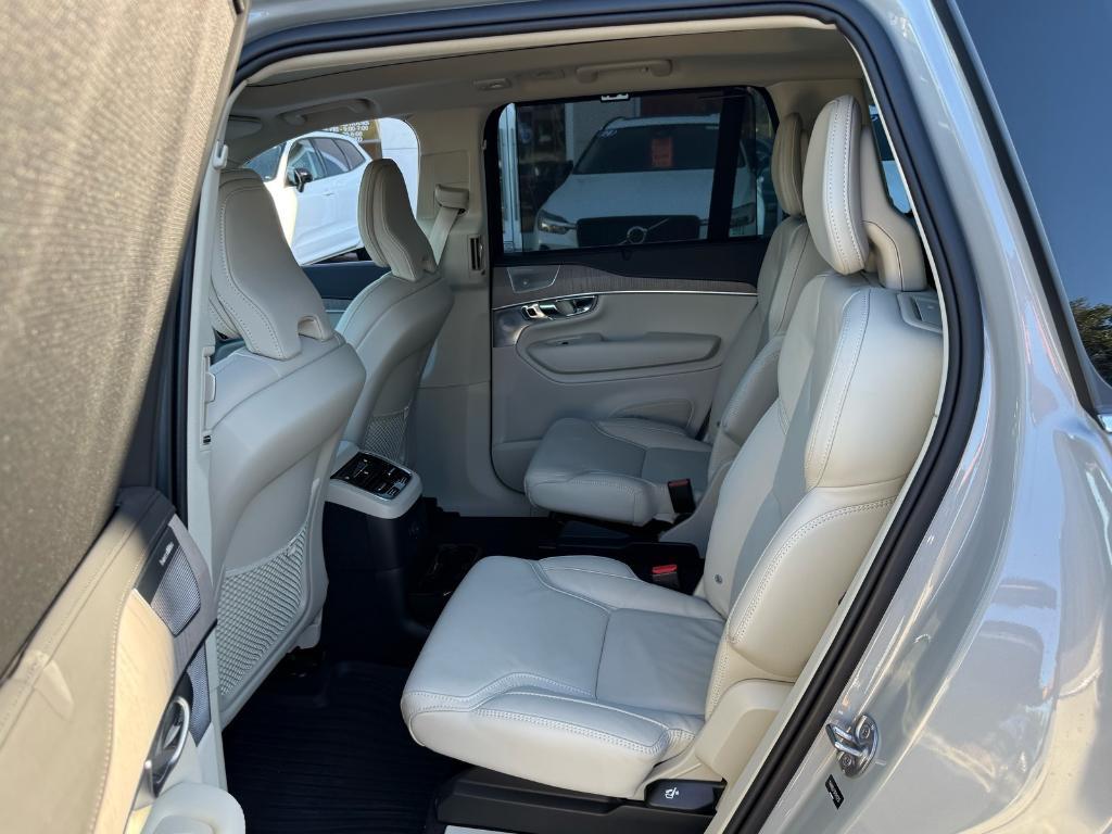 used 2024 Volvo XC90 Recharge Plug-In Hybrid car, priced at $55,995