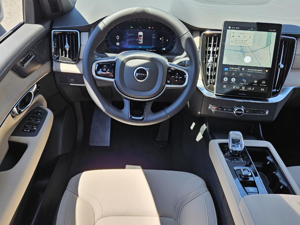 new 2025 Volvo XC90 car, priced at $65,555