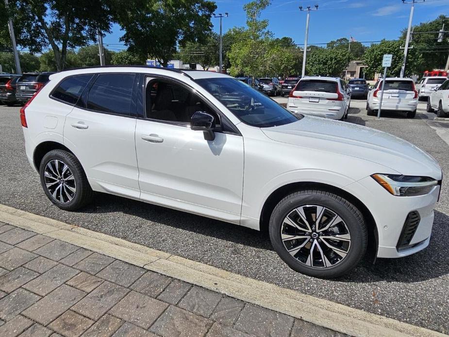 new 2025 Volvo XC60 car, priced at $53,785