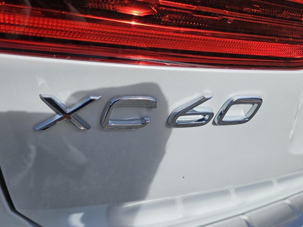 new 2025 Volvo XC60 Plug-In Hybrid car, priced at $65,485