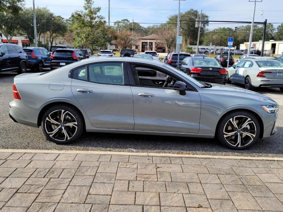 new 2024 Volvo S60 car, priced at $44,375