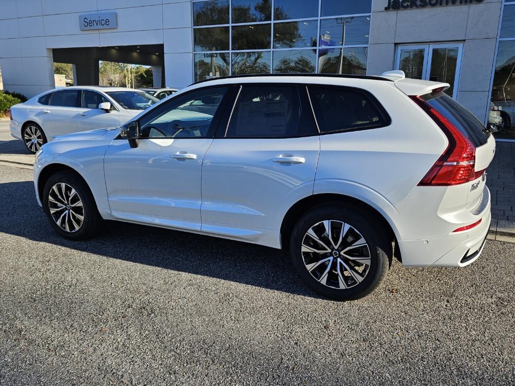 new 2025 Volvo XC60 car, priced at $53,785