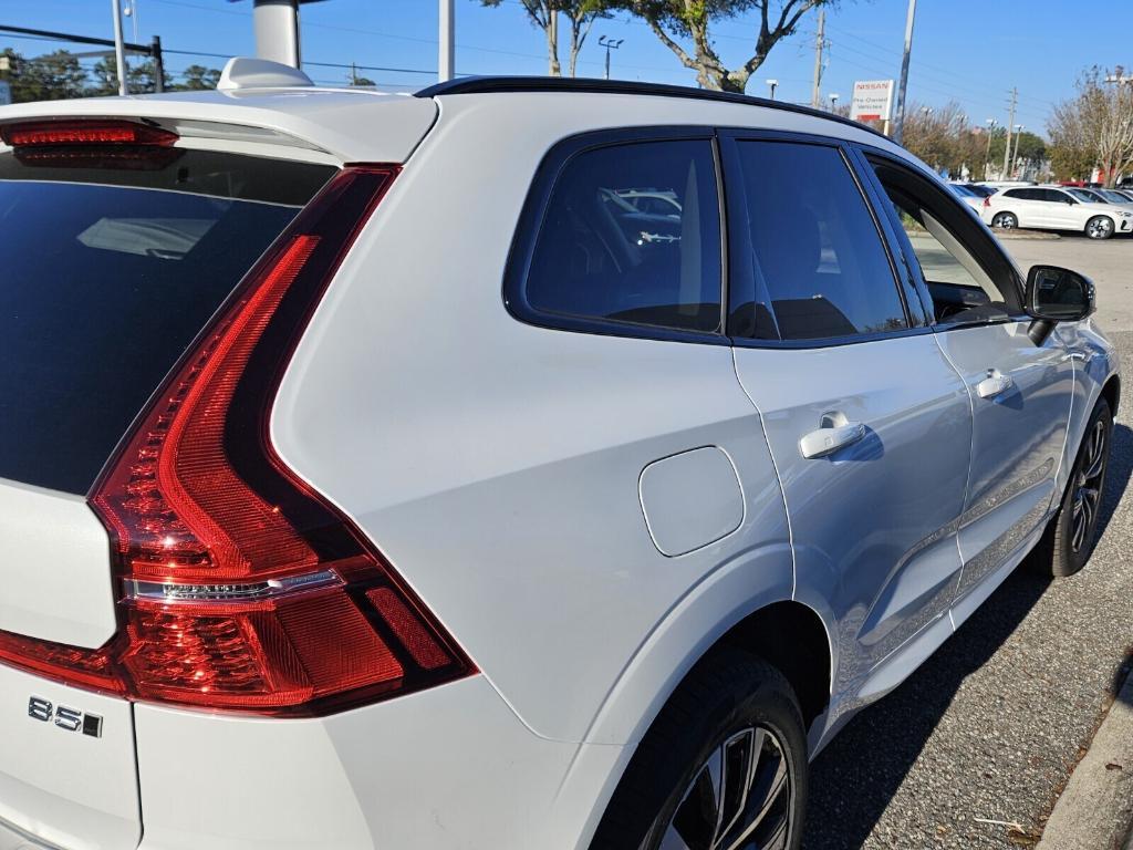 new 2025 Volvo XC60 car, priced at $53,785