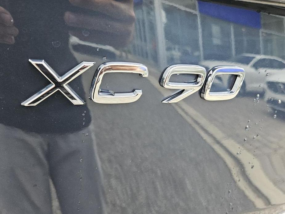 new 2025 Volvo XC90 car, priced at $72,265