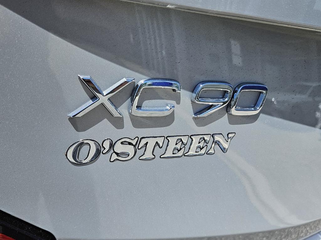 new 2025 Volvo XC90 Plug-In Hybrid car, priced at $82,905
