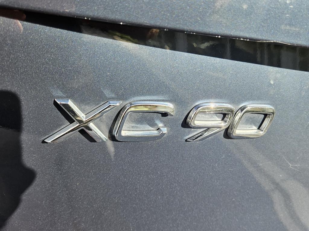 used 2024 Volvo XC90 car, priced at $42,995