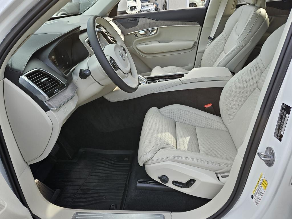 used 2024 Volvo XC90 car, priced at $52,495
