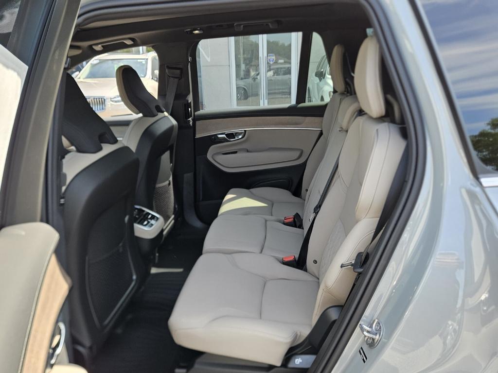 new 2025 Volvo XC90 car, priced at $69,155