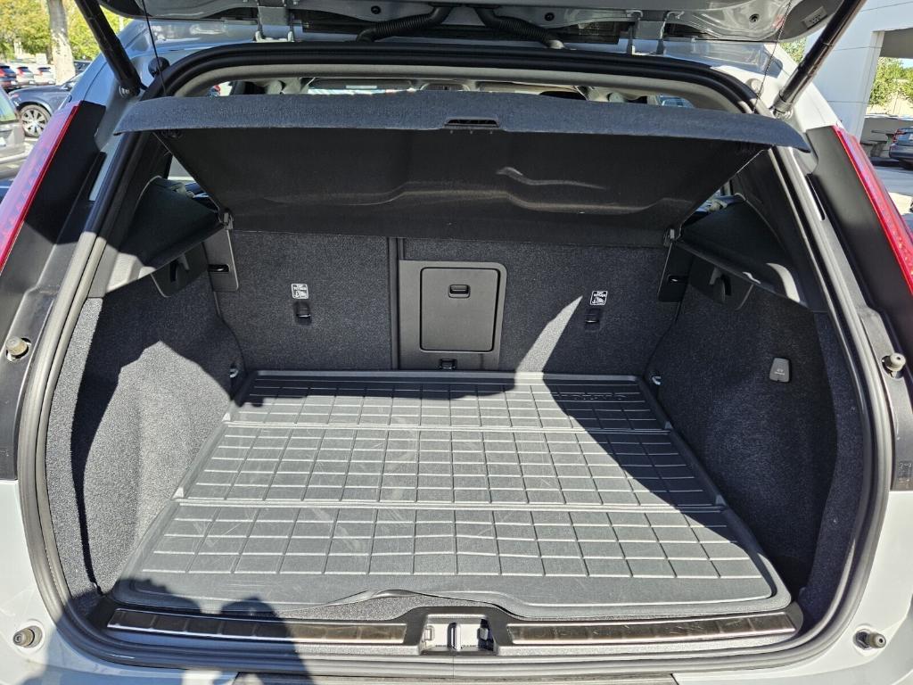 used 2025 Volvo XC40 car, priced at $36,595
