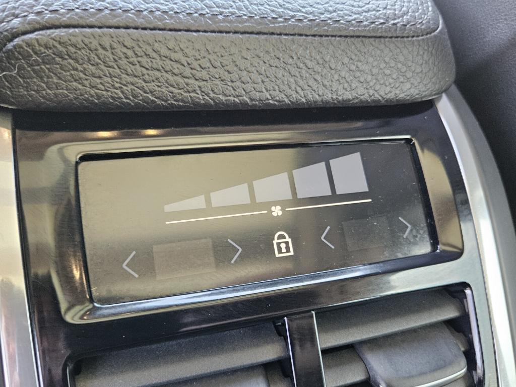 used 2019 Volvo XC60 car, priced at $20,495