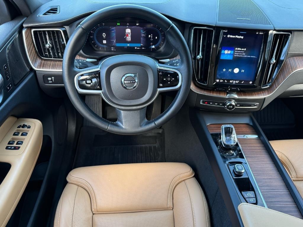 used 2022 Volvo XC60 car, priced at $29,995