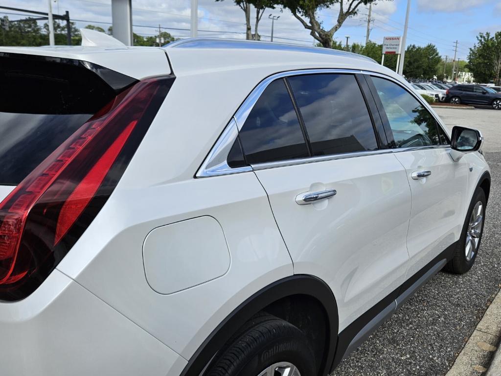 used 2023 Cadillac XT4 car, priced at $28,995