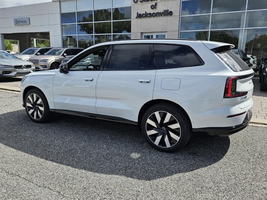 new 2025 Volvo EX90 car, priced at $86,490