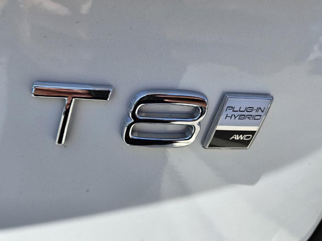 new 2025 Volvo XC90 Plug-In Hybrid car, priced at $78,805