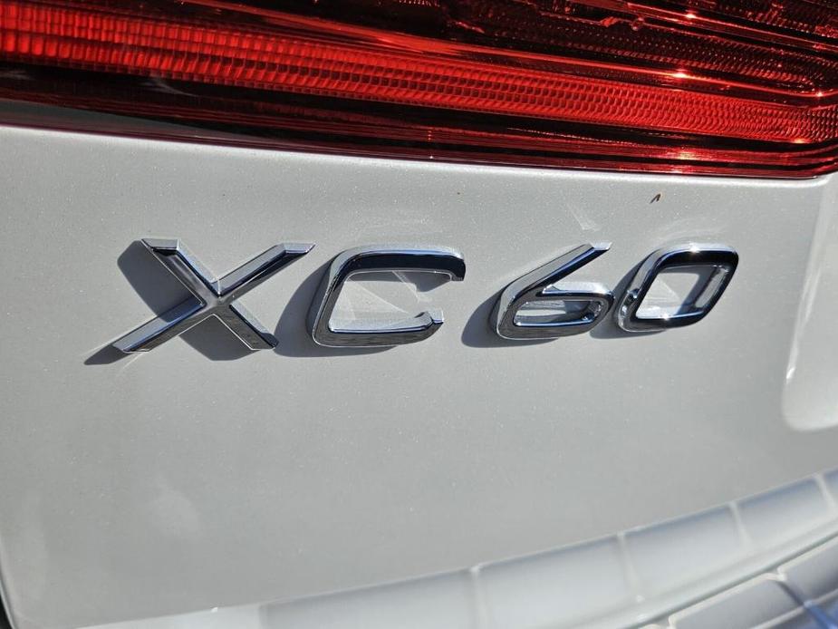 new 2025 Volvo XC60 Plug-In Hybrid car, priced at $76,285