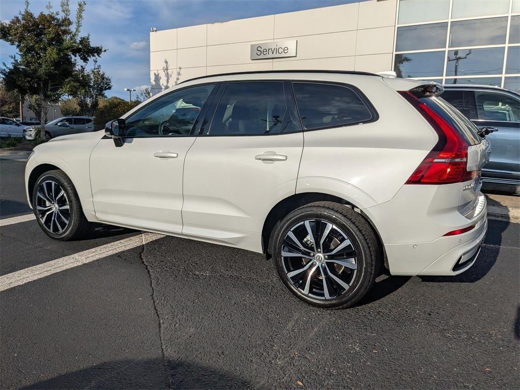 used 2024 Volvo XC60 car, priced at $33,595