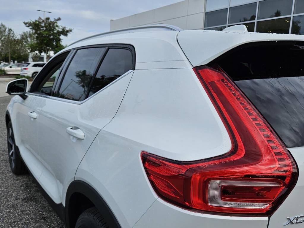 new 2025 Volvo XC40 car, priced at $48,315