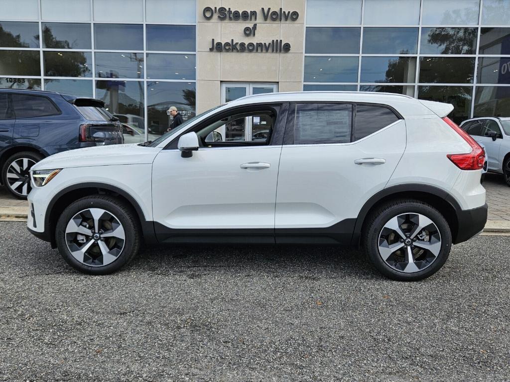 new 2025 Volvo XC40 car, priced at $48,315