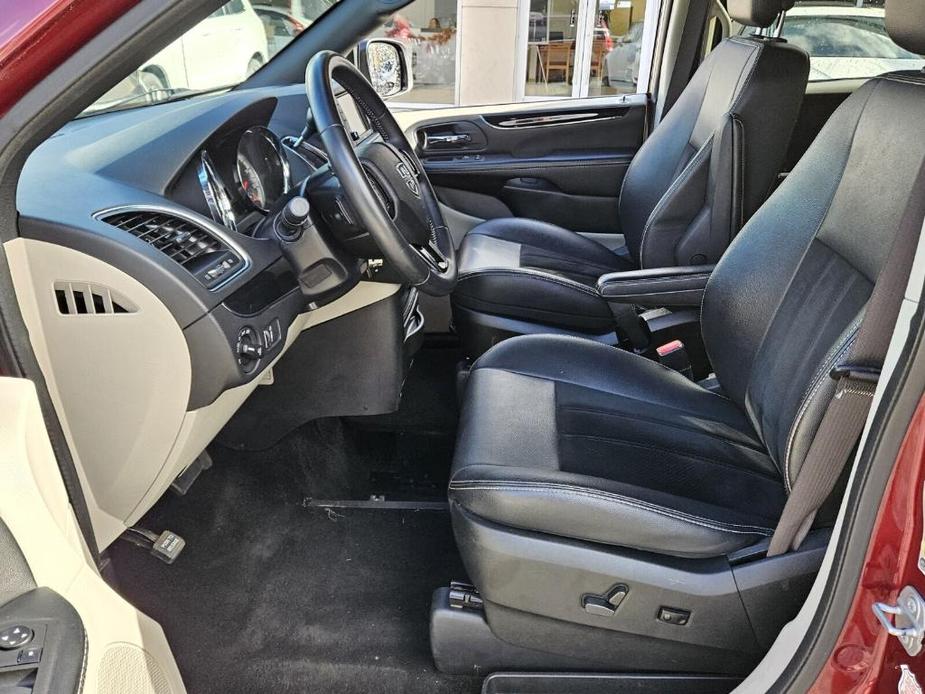 used 2018 Dodge Grand Caravan car, priced at $27,995