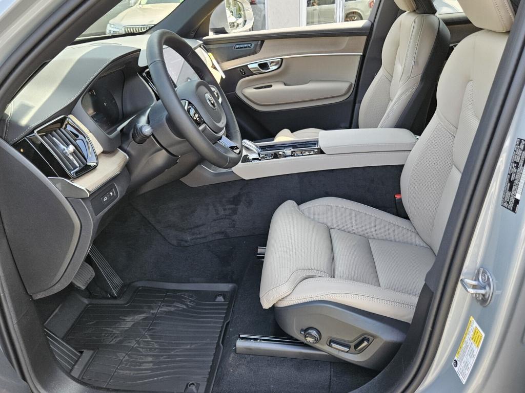 new 2025 Volvo XC90 Plug-In Hybrid car, priced at $82,405