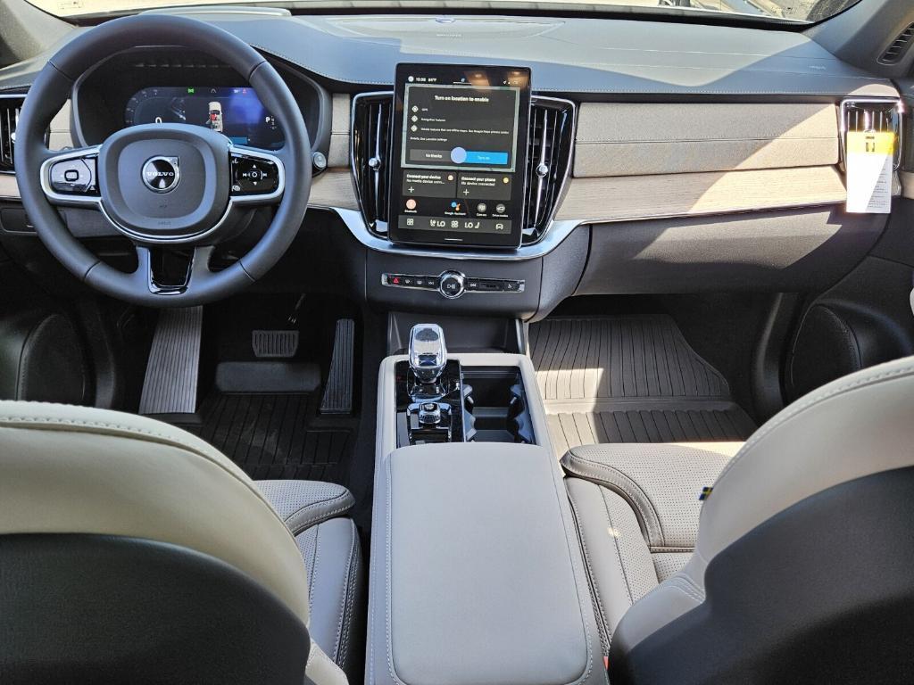 new 2025 Volvo XC90 Plug-In Hybrid car, priced at $82,405