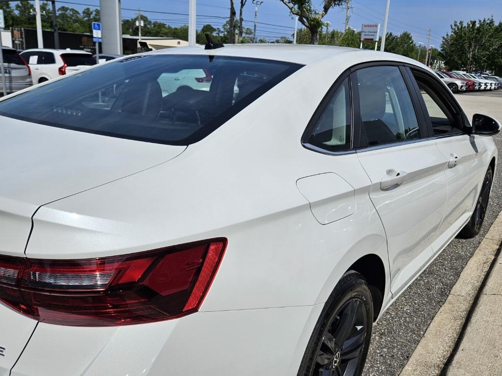 used 2023 Volkswagen Jetta car, priced at $20,495
